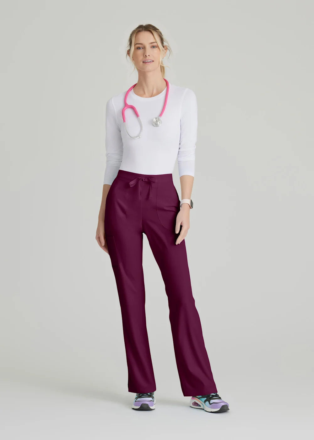 Pantalón cargo wine skechers